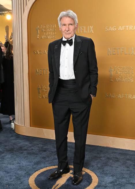 If there are actors you would wish no old age upon them Harrison Ford is that man. 

Harrison Ford graces the Actors Award red carpet with a fuss of extinguish gentleman, as he is prepared to receive the life achievement Award for his multiple decades as a Hollywood icon.

This