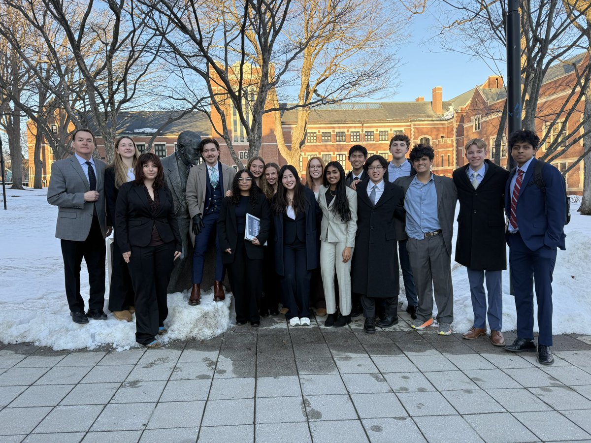 The Dover-Sherborn Mock Trial team earned two impressive trial victories, including a win over defending state champion Windsor School, to advance to the Elite Eight at the Moakley Courthouse on March 11. Congratulations to all of our team members on this outstanding achievement!