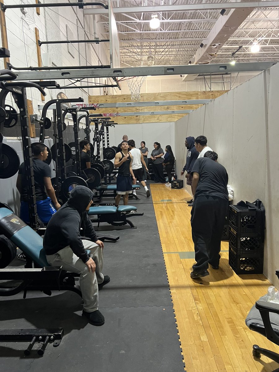 Molina Football tweet media