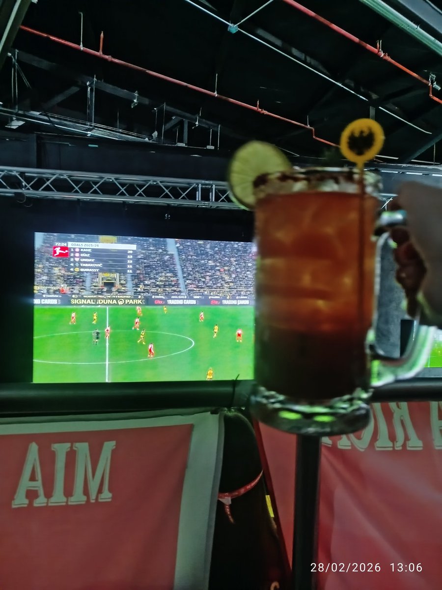 Christian1983bs's tweet photo. @MiasanMiaCR @FCBayernES @FCBayern Un honor ser parte de este grupo..

@MiasanMiaCR  seguimos creciendo!!! https://t.co/nNkoyb5NIw