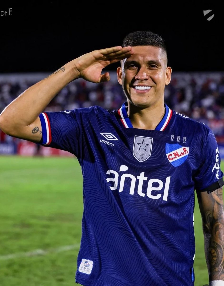 Vino, jugó todos los partidos a muerte, fue el mejor jugador del año, salió campeón y nos deja plata.
Hiciste todo bien colombia, sos un ejemplo, ojalá todos fueran cómo vos.
A romperla en el Brasileirao y quién te dice que no llegue la selección 🇨🇴
Muchas gracias parce 🔵⚪🔴