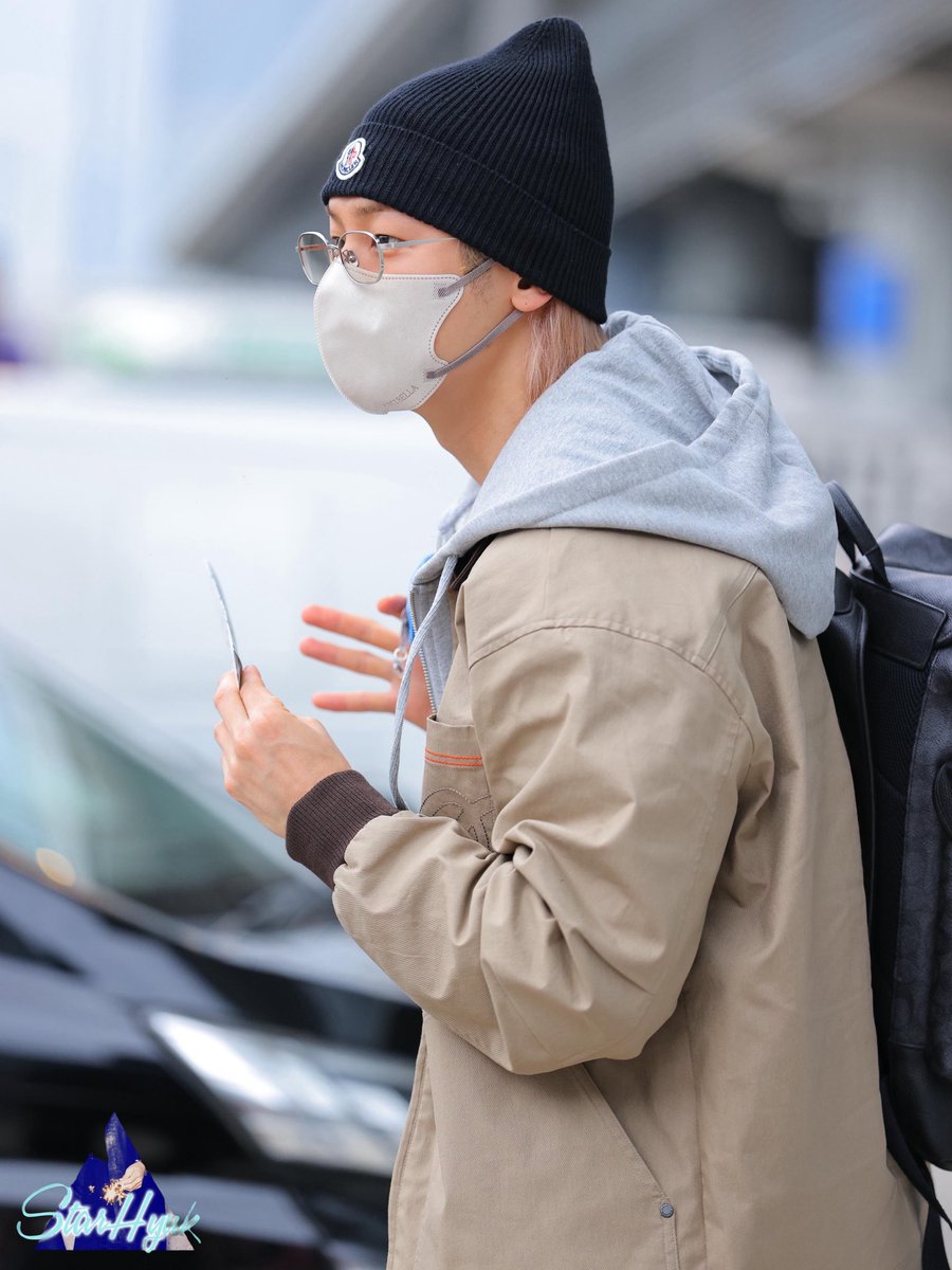20260302 강민혁 홍콩공항 출국

CNBLUE KangMinHyuk HKG AIRPORT / 
 (please don't remove the logo)  

잘가용 또봐용 ☘️ 빠이퓽~~~~ 
 
~<a href="/MR_KANGGUN/">강민혁</a> 
#CNBLUE #강민혁