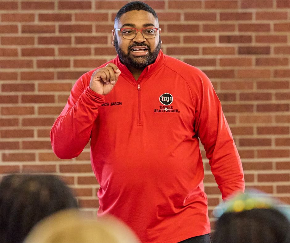 🎤 Between the Mic &amp; Me
🎤 Week 25: The Room Full of Girls 

I stood before hundreds of girls and said nothing.

For 30 seconds, I just looked.
 And reminded them:

There’s a history-maker in every one of you.

Empowering girls isn’t a trend.
 It’s a responsibility.