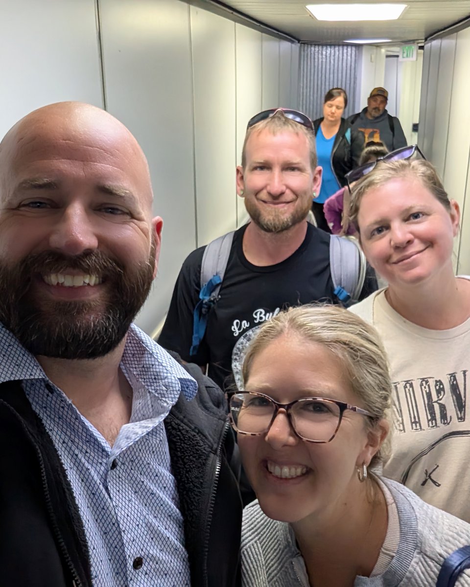 Famable2020's tweet photo. Laura texted me that she loved the finale, but was sad the series is over. (Don't worry, we can always book another trip! ✈️🌴)
If you missed the final Iberostar Selection Cancún video, go watch it now! Plus, keep an eye out for our full series compilation dropping soon. 👀📺 https://t.co/5SuQZMDZc5