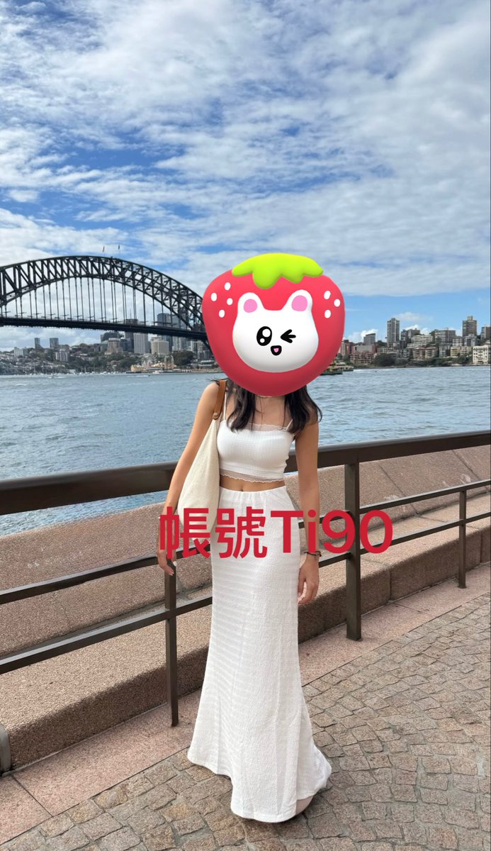 上星期小妹住院3天，有健康的身體才有一切，目前沒事了，今坐女同事的車，已平安到公司了

（話說當年，怎麼有那麼大的勇氣穿露肚臍⋯⋯🫣）
你會讓你的另一半露肚臍嗎？ https://t.co/u84pi9jmFs