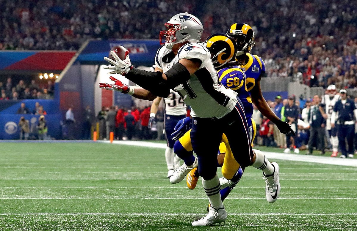 TitleTalkTCL's tweet image. Some of these pictures from Super Bowl 53 are icredible
