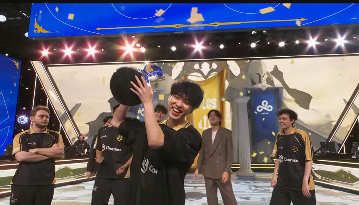 maj 🦋 tweet media