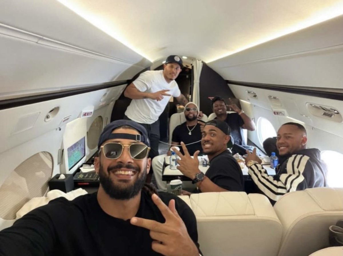 elzupermario's tweet photo. Este es mi lineup ideal del equipo dominicano para el Clásico Mundial 2026: 🇩🇴⚾🔥 ¡Voy al mío! 

1️⃣ Fernando Tatis Jr — RF
2️⃣ Juan Soto — LF
3️⃣ Vladimir Guerrero Jr — 1B
4️⃣ Junior Caminero — DH
5️⃣ Ketel Marte — 2B
6️⃣ Manny Machado — 3B
7️⃣ Julio Rodríguez — CF
8️⃣ Austin Wells — C
9️⃣ Geraldo Perdomo — SS