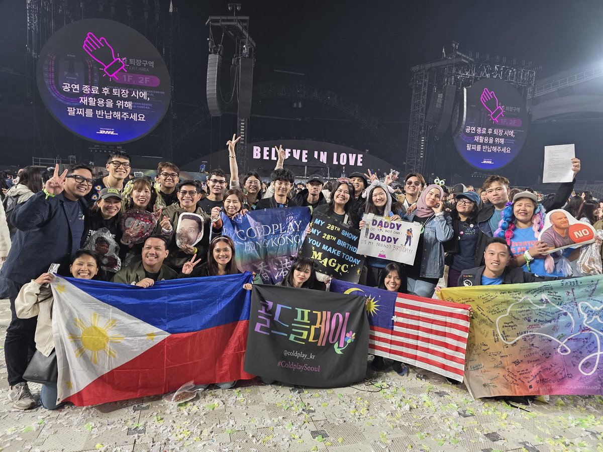 angel ∩^ω^∩🌙✨♡ tweet media