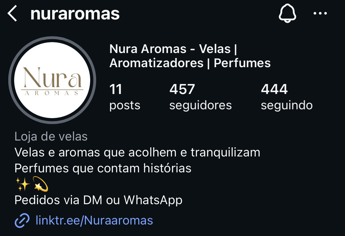 guih_sa1's tweet photo. A menina com a mesma logomarca da loja de velas e contratipos da minha mãe 🤔 https://t.co/Euh5Dt0LJm