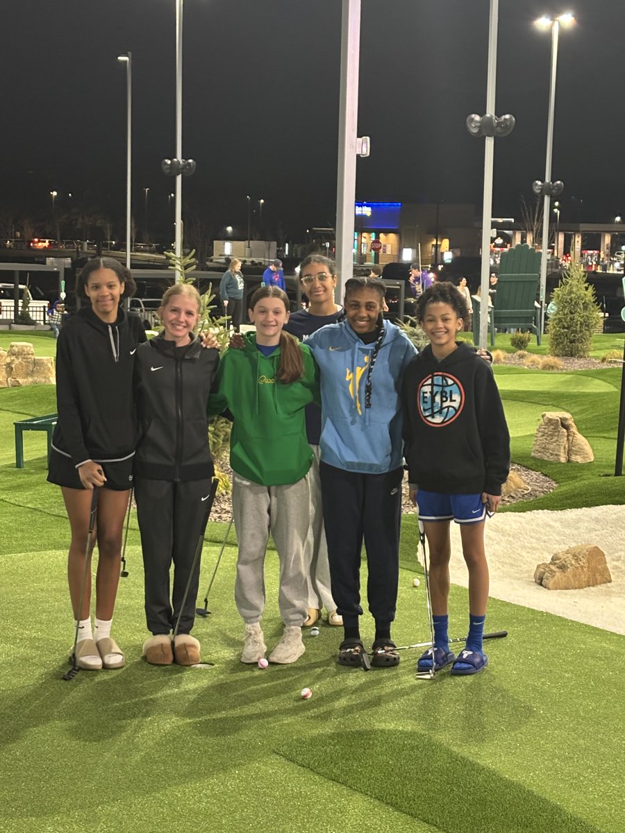 Phenom Basketball tweet media