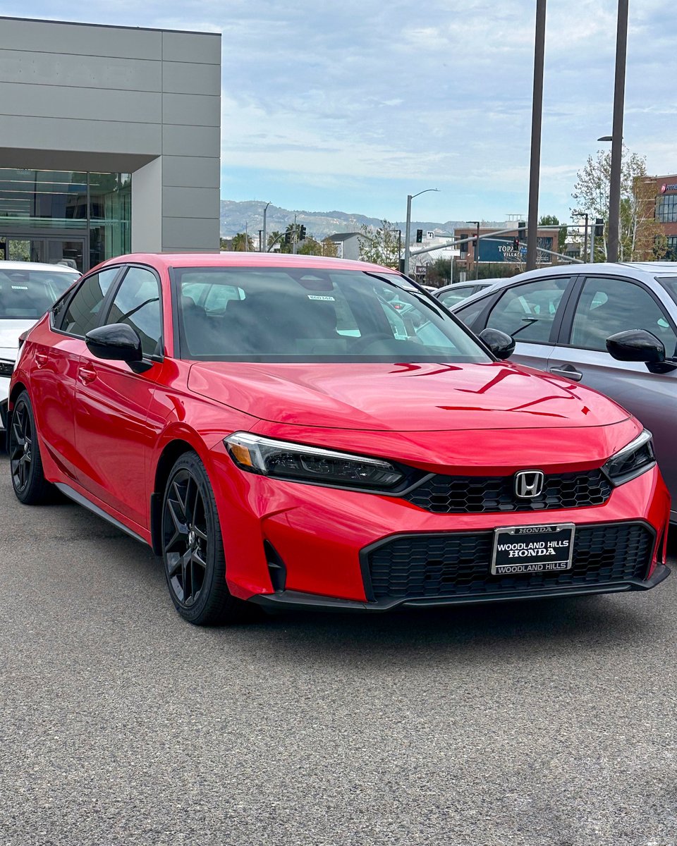 KeyesHonda's tweet photo. From 0 to fun in seconds — the Civic Sport is your ticket to thrilling drives and stylish escapes. 🚀🔥

#whhonda #hondacivic #civicsport #civic https://t.co/dOyCYjIG4R