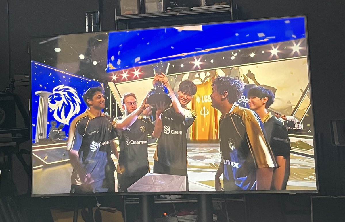 Lau Agnolin 🎙LoL Esports LATAM tweet media