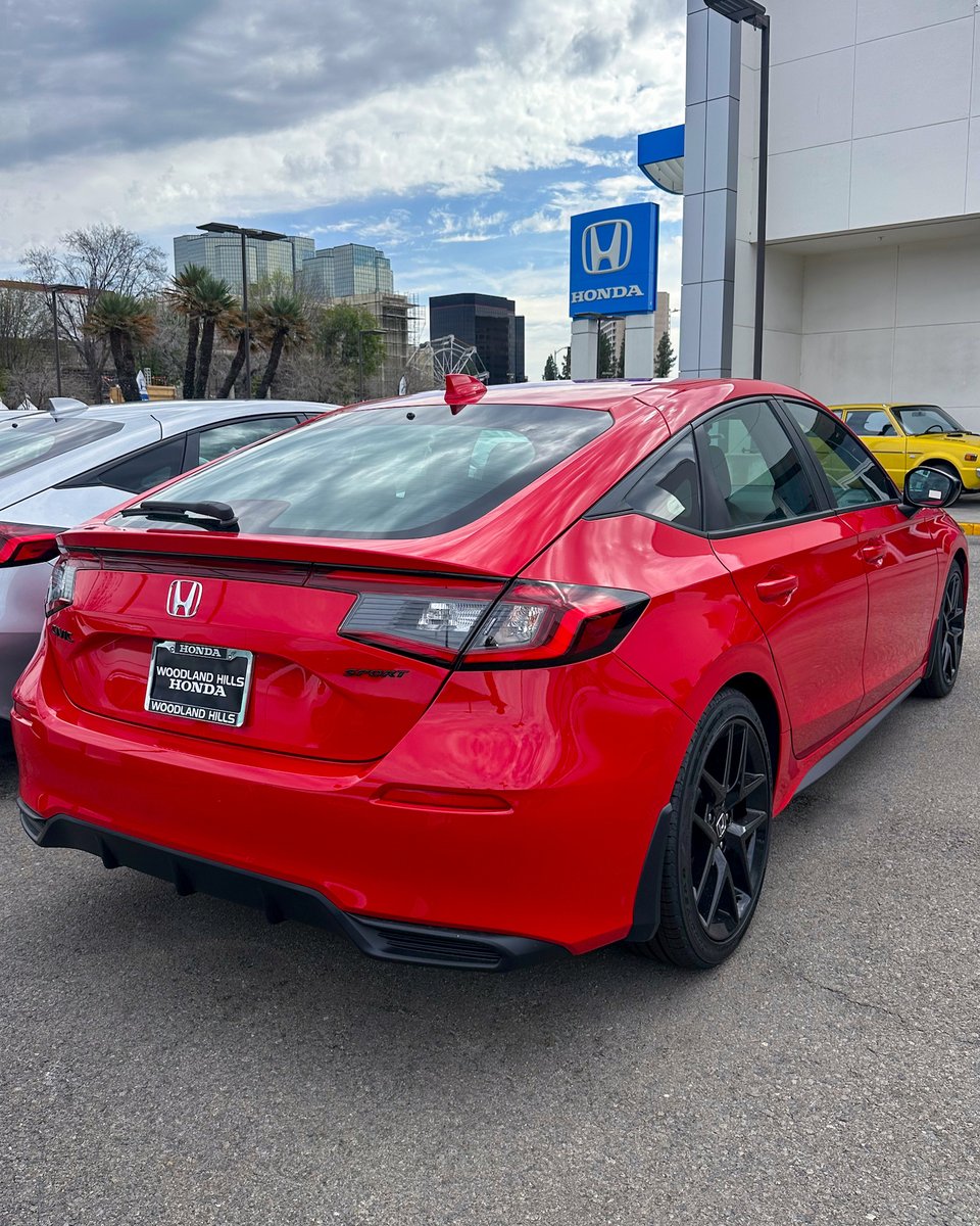 KeyesHonda's tweet photo. From 0 to fun in seconds — the Civic Sport is your ticket to thrilling drives and stylish escapes. 🚀🔥

#whhonda #hondacivic #civicsport #civic https://t.co/dOyCYjIG4R