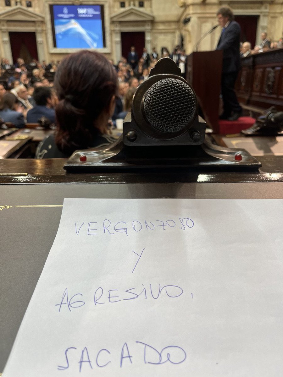 Agustín Rossi tweet media