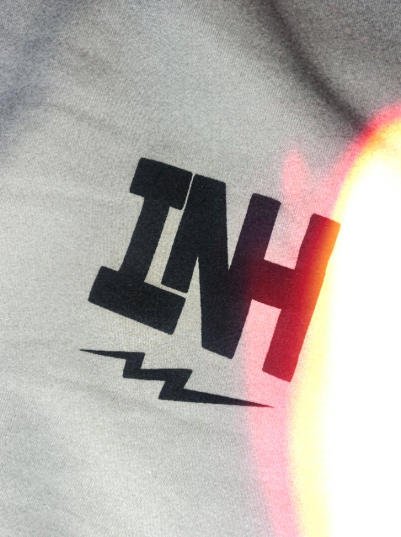 InhouseThreads tweet media