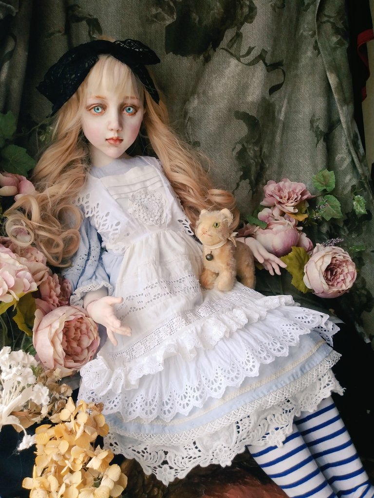 清水真理 作品集発売中。 (@shimizumari) / Posts / X