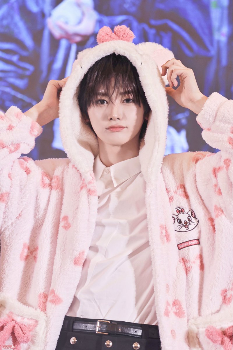 zsgqmfbl tweet media