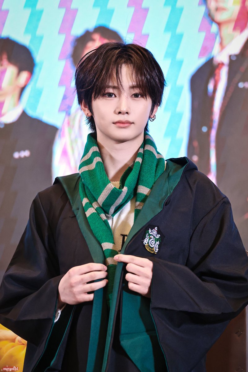 zsgqmfbl tweet media