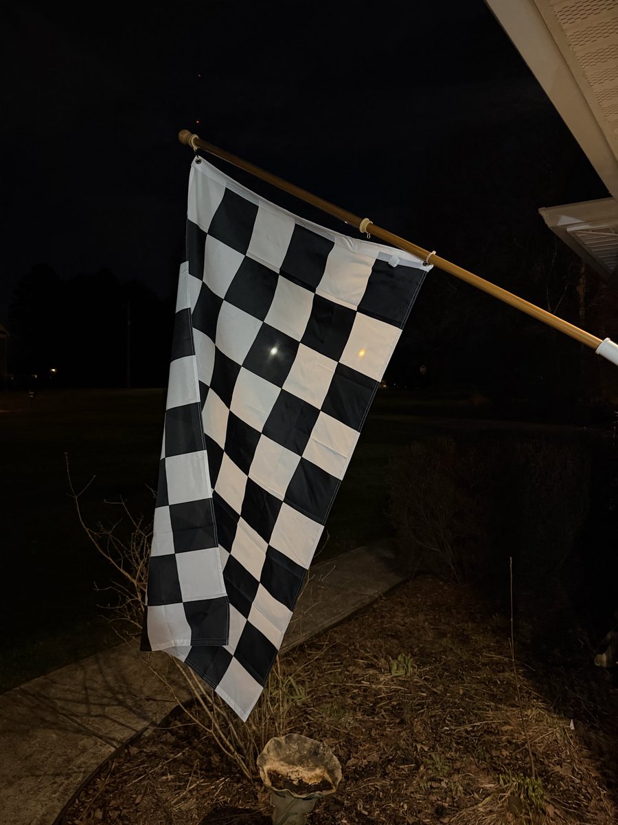 footerbons22's tweet photo. Flying the Checkered flag for win #3 on the season! First Tim in NASCAR history a driver has won the first three races to start the season!!! Hell yeah @TylerReddick @23XIRacing
#team45 https://t.co/6gMr0MgfWo