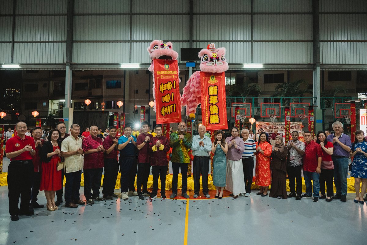 GobindSinghDeo's tweet photo. ๐งง๐๐ฎThe festive Chinese New Year spirit continued at Kg. Tunku over the weekend, together with YB Lim Yi Wei and the lively crowd from the local community.
#P106
#CNY2026
#MalaysiaMADANI https://t.co/wBThtiKOEF