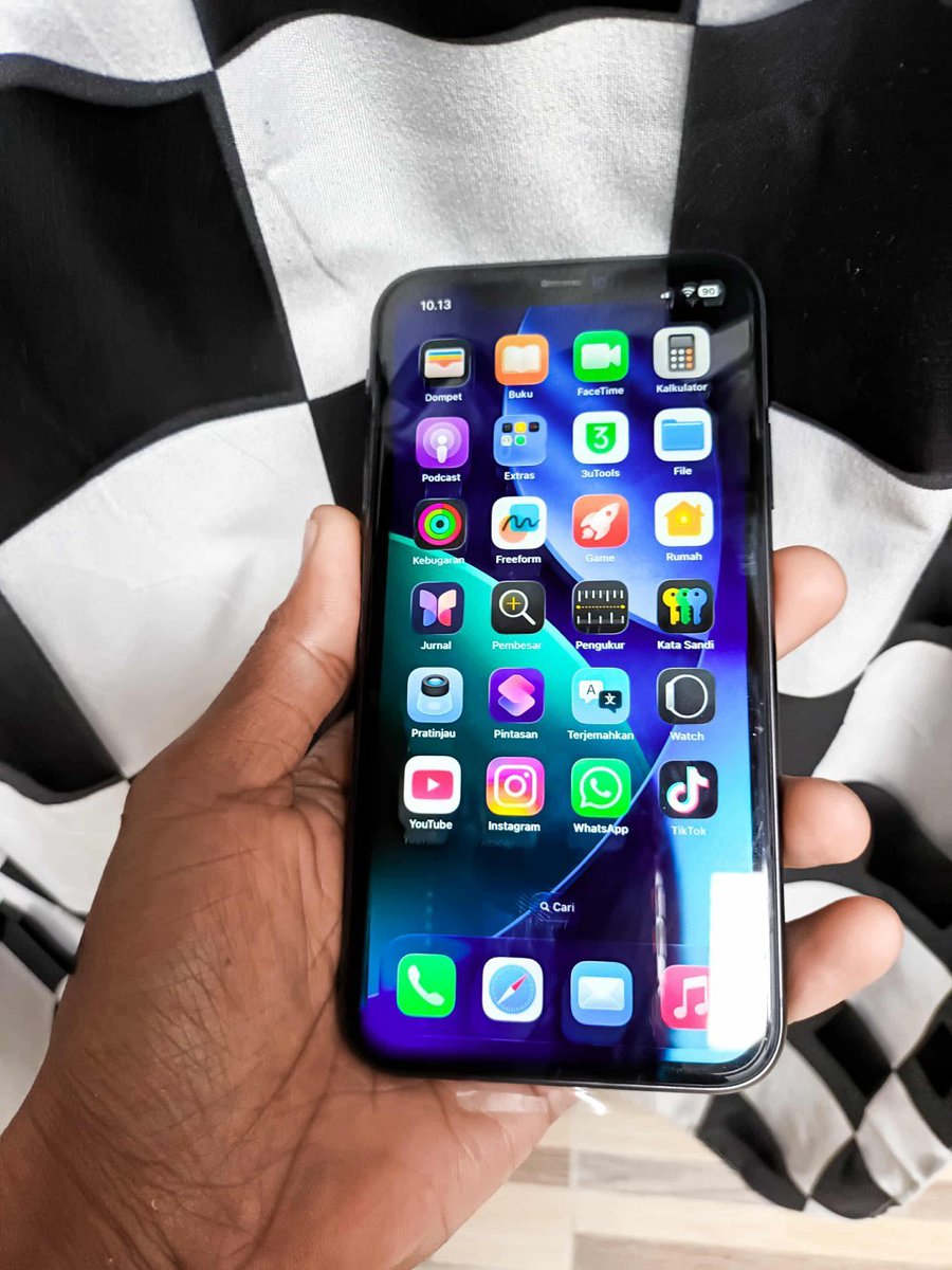 nebul44444's tweet photo. wts Iphone 11 64gb wifi only
bypass no riset pabrik
truetone, face id on
hp+kabel data
2,3 Bandung avail shopee

#zonauang️ #WTS #WTB #iPhone https://t.co/BUZVLsiY85