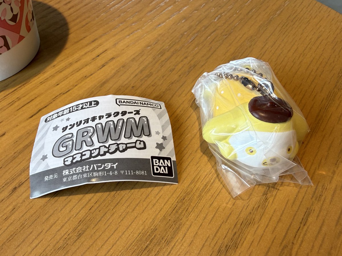 も こ tweet media