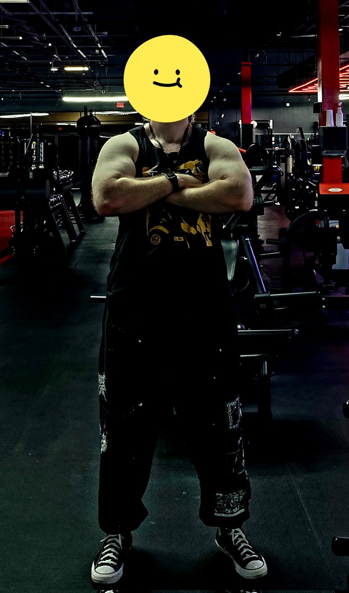 TheRealOmen tweet media