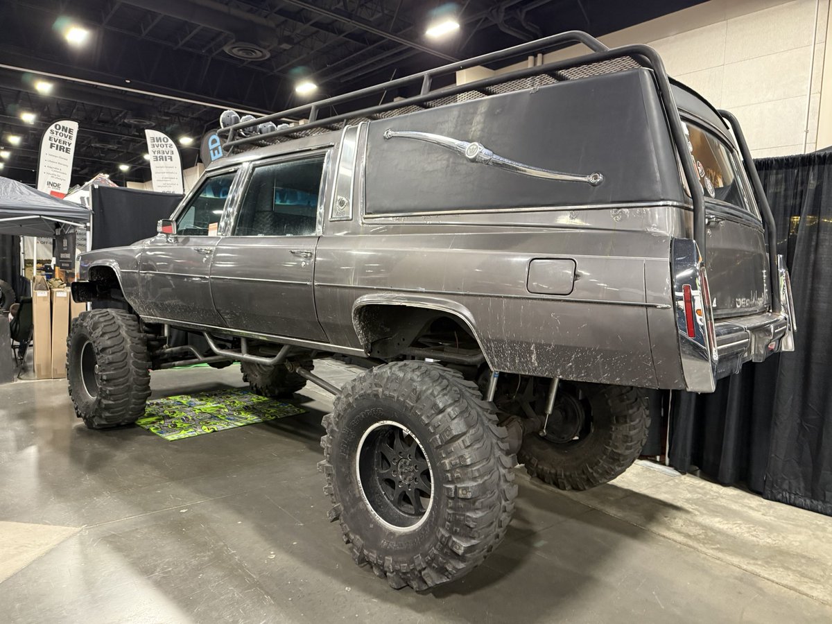 TheUnderTiny's tweet photo. Thinking about picking up a new hearse for funerals. https://t.co/B5O6QzjmBv