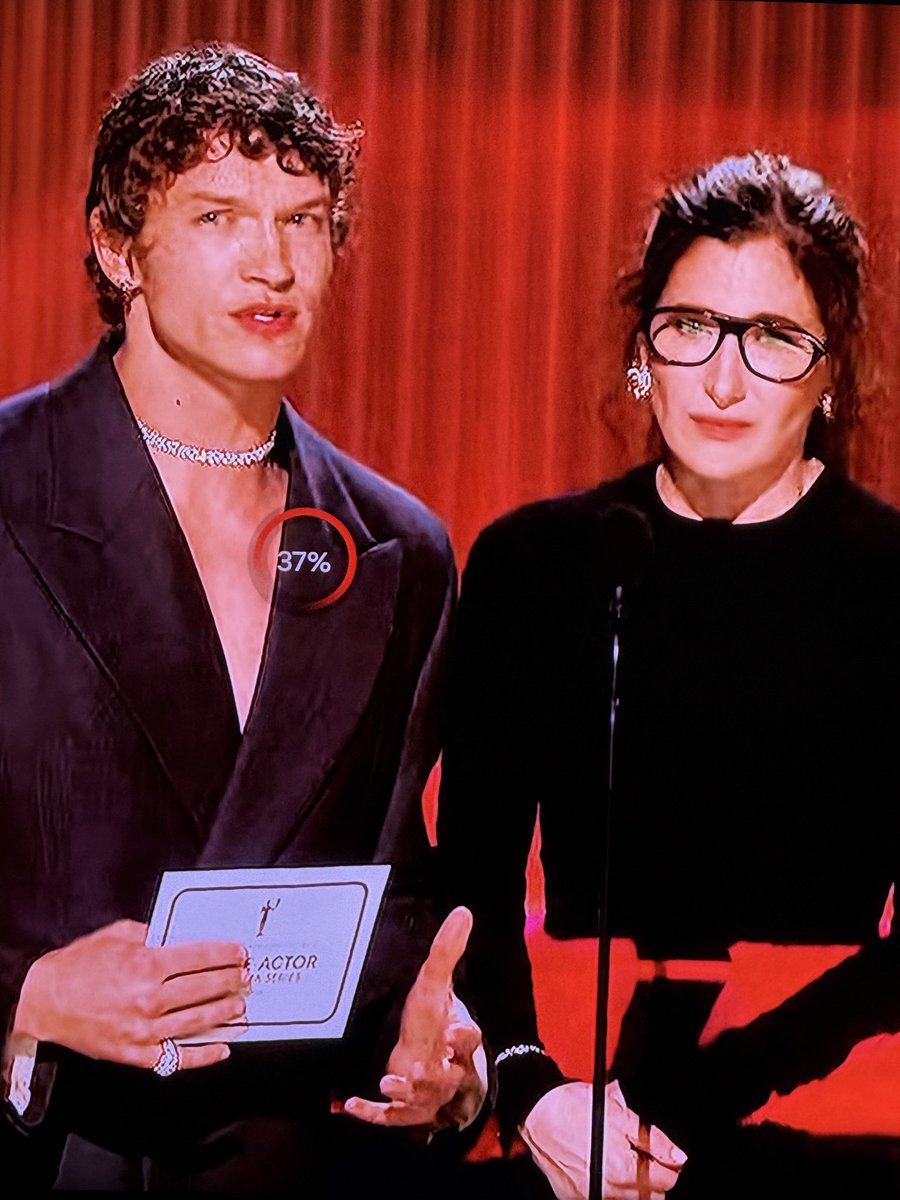 Sure wish I could watch the #ActorAwards  but <a href="/netflix/">Netflix</a> is making it next to impossible.