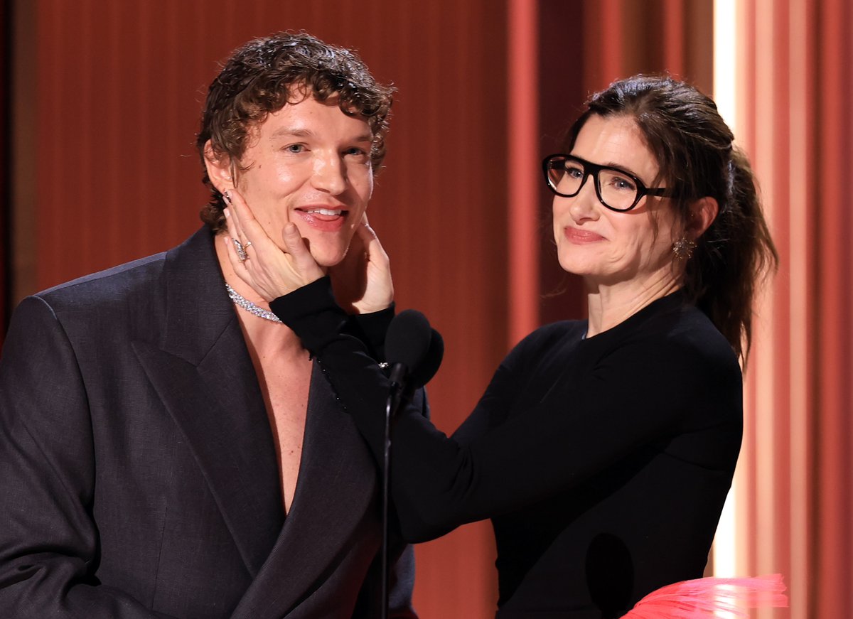 Connor Storrie and Kathryn Hahn!!  #ConnorActorAwards