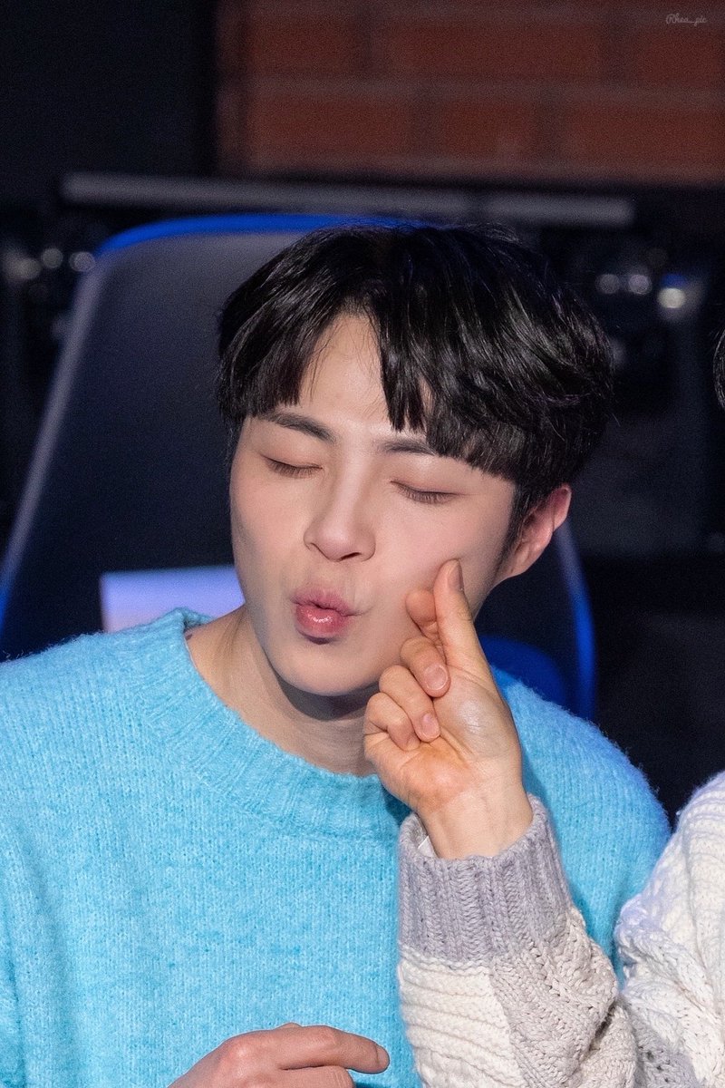 ๐ฝ๐๐๐..โ tweet media