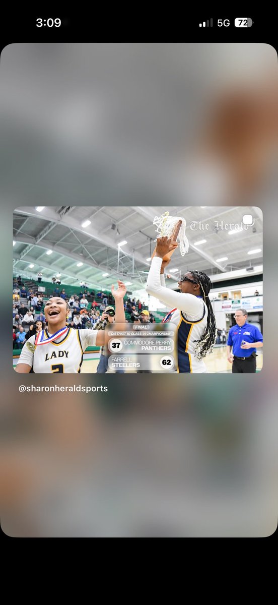 LadyFHSBBall's tweet photo. Back To Back District π Champs! Your Lady Farrell Steelerettes!!! 62-37 over Commodore Perry
TEAM LEADERS β¬οΈ
π Janiya Daniels β 26 pts | 11 rebs | 4 steals
π Delani Stewart-Wilson β 17 pts | 5 ast | 5 steals | 2 rebs
#FarrellHighGetLive
#WonTheTenForKen https://t.co/yz3g9LEeON