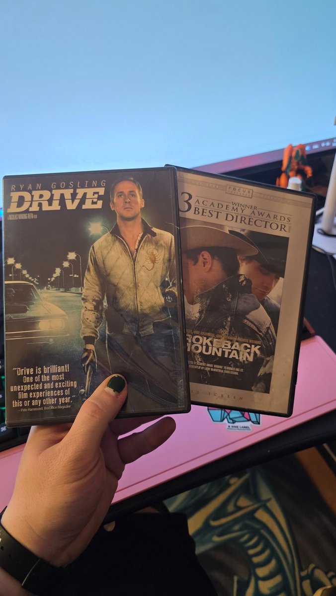 HottestDad's tweet photo. Did really good at dvd shopping today https://t.co/NDYzCZvSmH