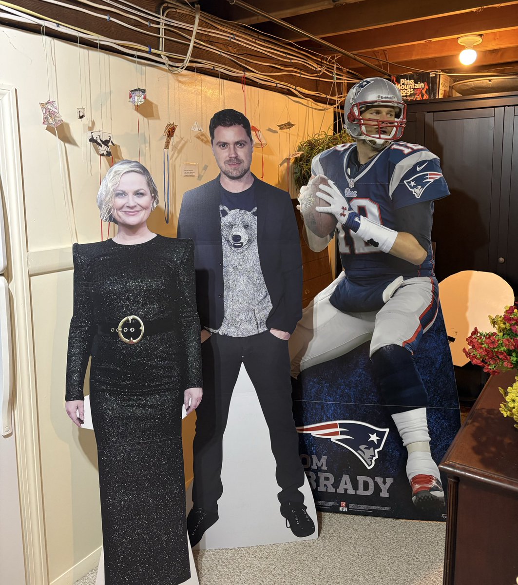 Greg Poehler tweet media