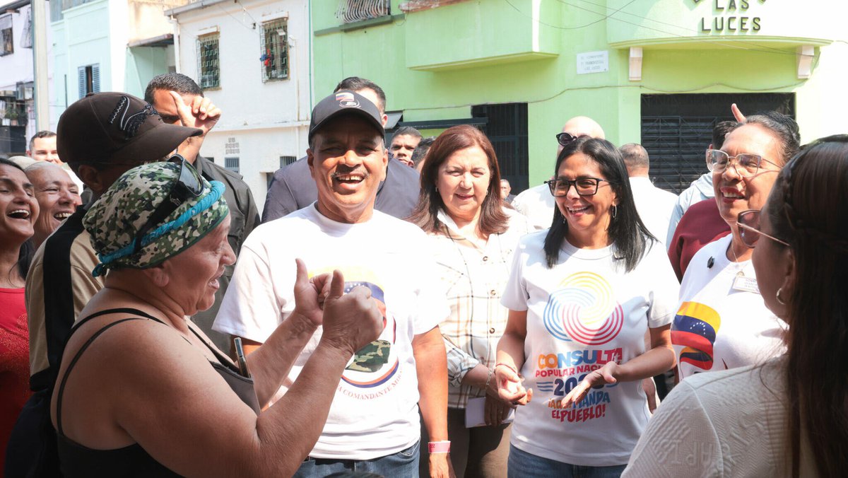 TheFurrialTime's tweet photo. Presidenta (E) Delcy Rodríguez lideró jornada de Simulacro Electoral para Consulta Popular Nacional del 8 de marzo https://t.co/K681Z16FeS