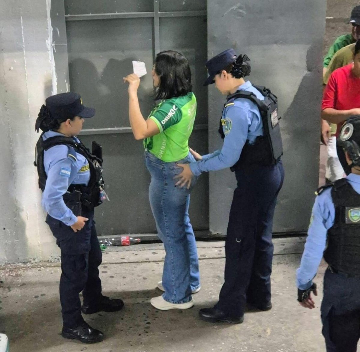 Honduras Out Of Context tweet media