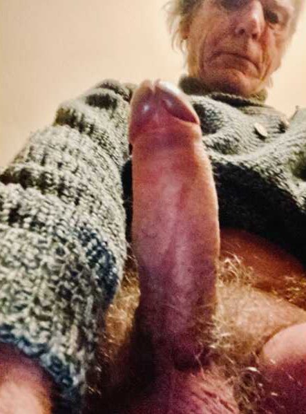 HotRealStr8Guys's tweet photo. Henry Patton, 78 - Portadown, UK https://t.co/xV4UrheeNd