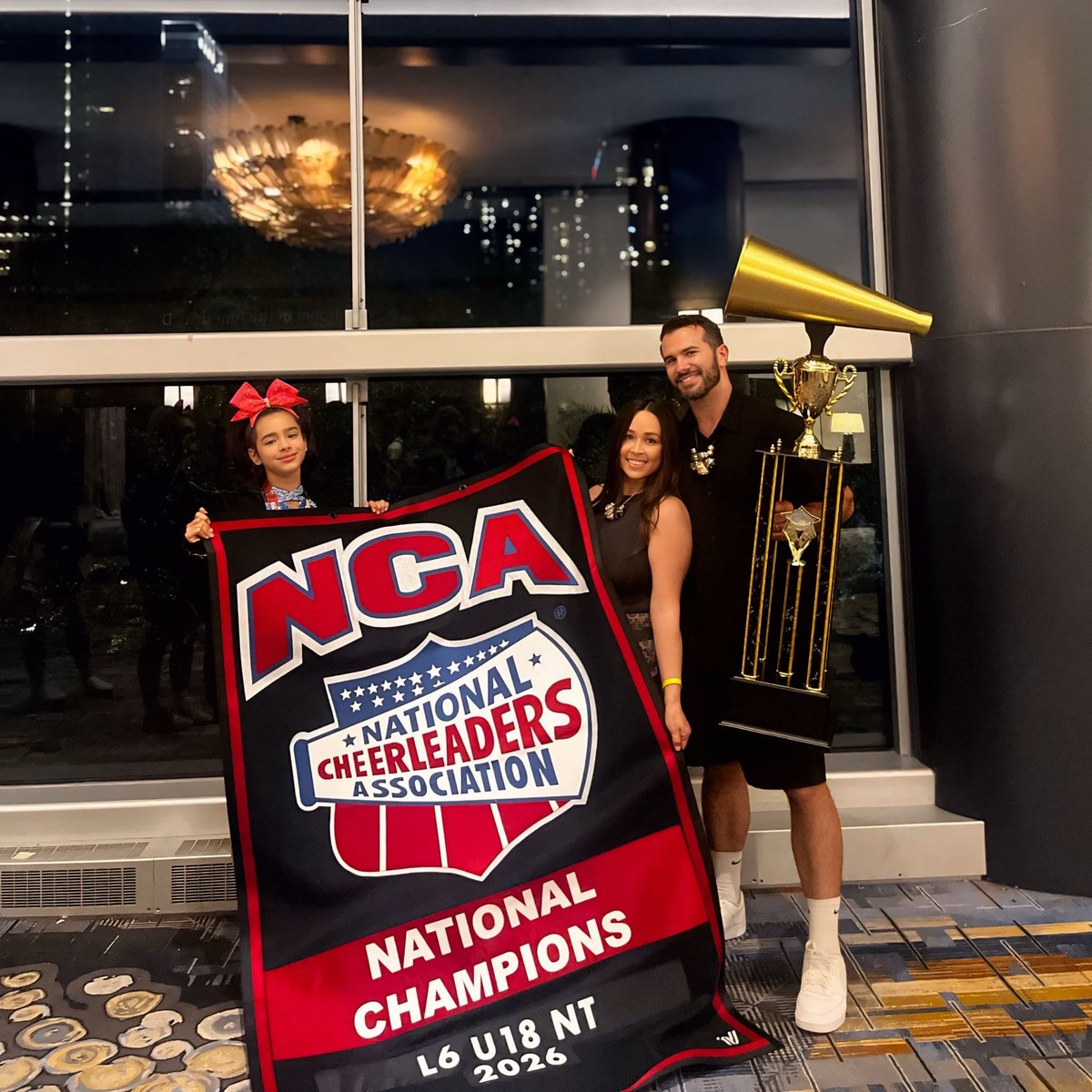 Coach Shelly Altman tweet media