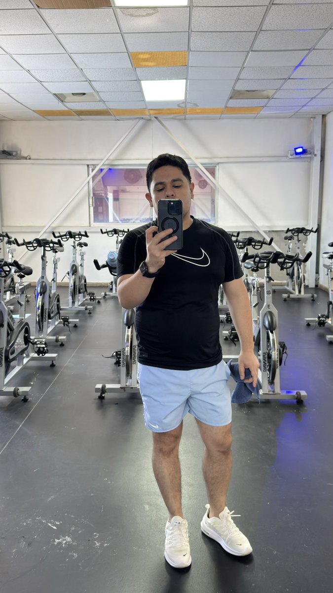 Alberto Fierros tweet media