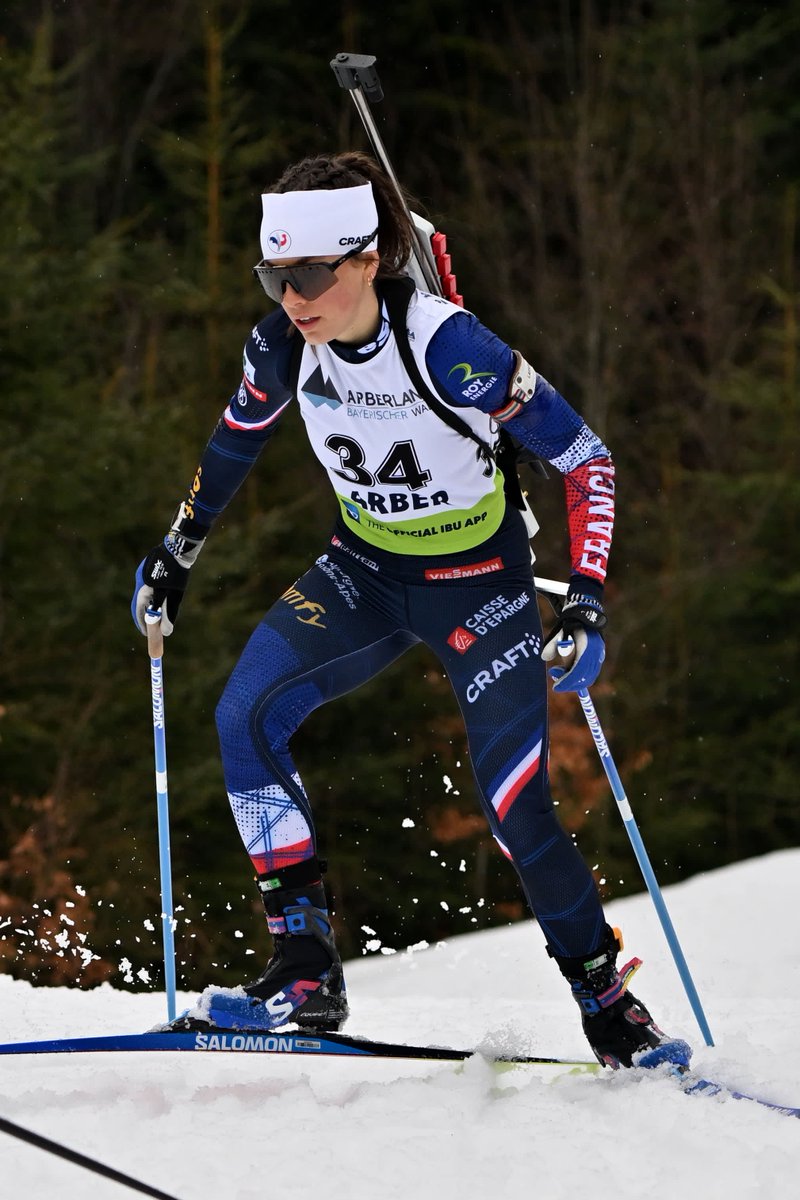 🇫🇷 When we last saw Themice Fontaine on the Junior Cup she was solid with a 5th in the Mass 60 in Goms this season as well as a 35th and 22nd. Today she was fantastic. She rode the only 20/20 of the day and 5th best ski time to a beautiful 🥇
📸Deubert/IBU
#biathlon