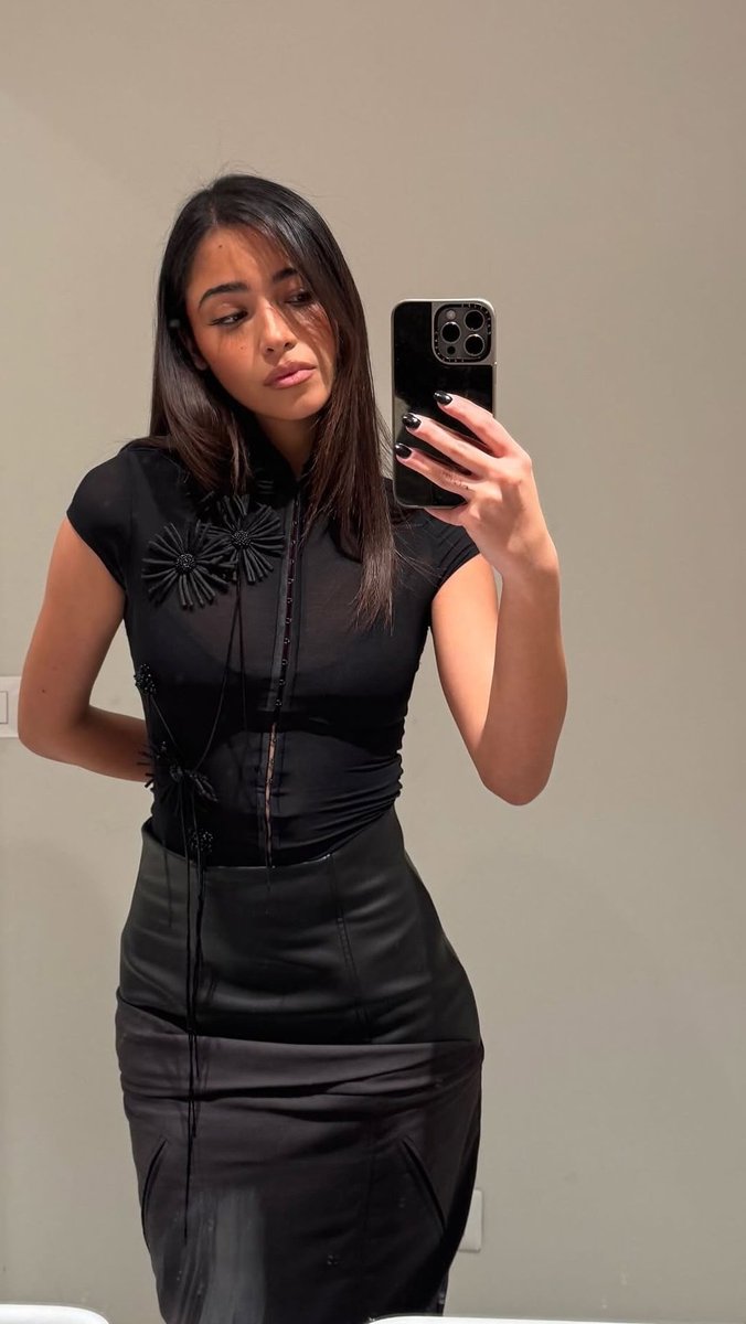 𝐑𝐞𝐲𝐧𝐚 🔮!¡ tweet media