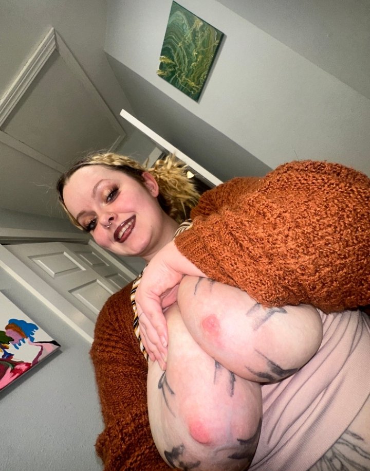 iam_ppinky's tweet photo. Titties lover 😈🍒 https://t.co/AewbHpdc6y