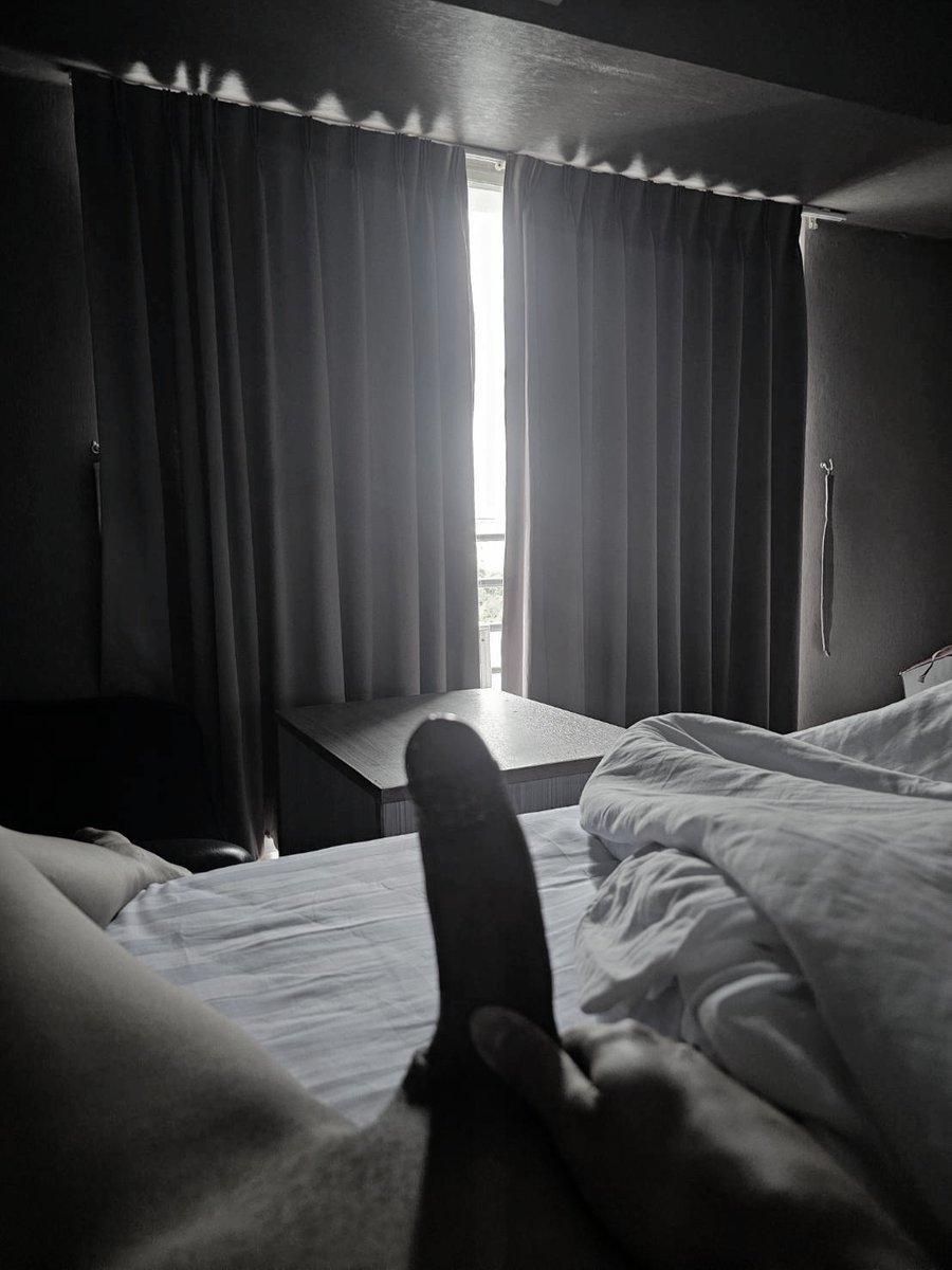 สาวสอง (Ladyboy) หาFWBประจำ tweet media