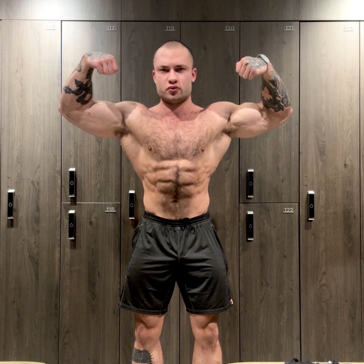 Rich Hunter tweet media