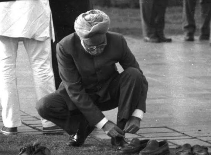 History will be kinder to me 

- Dr Manmohan Singh, 2014 🔥

80% Indians are realising his worth today
