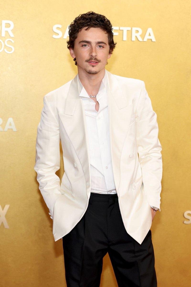 Timothée Chalamet Thailand tweet media