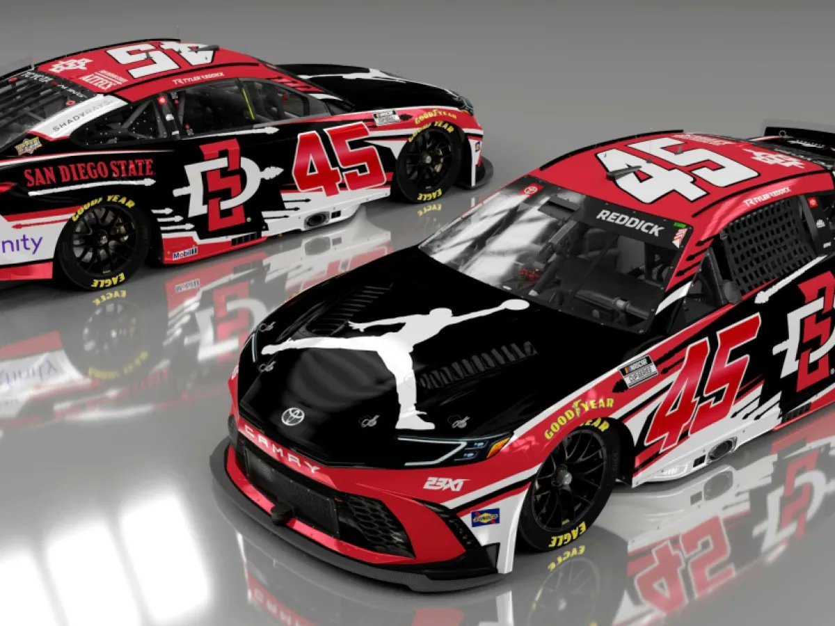 TheDailyDiddy's tweet photo. @JoePompliano It's all because of the San Diego State themed car they debuted the day before Daytona! https://t.co/gGB1EGmS60