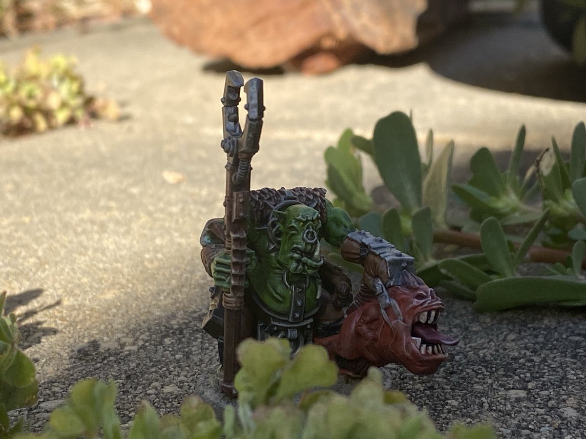 SaskiaFig's tweet photo. Orc #warhammer40k https://t.co/nGNmE1xS73