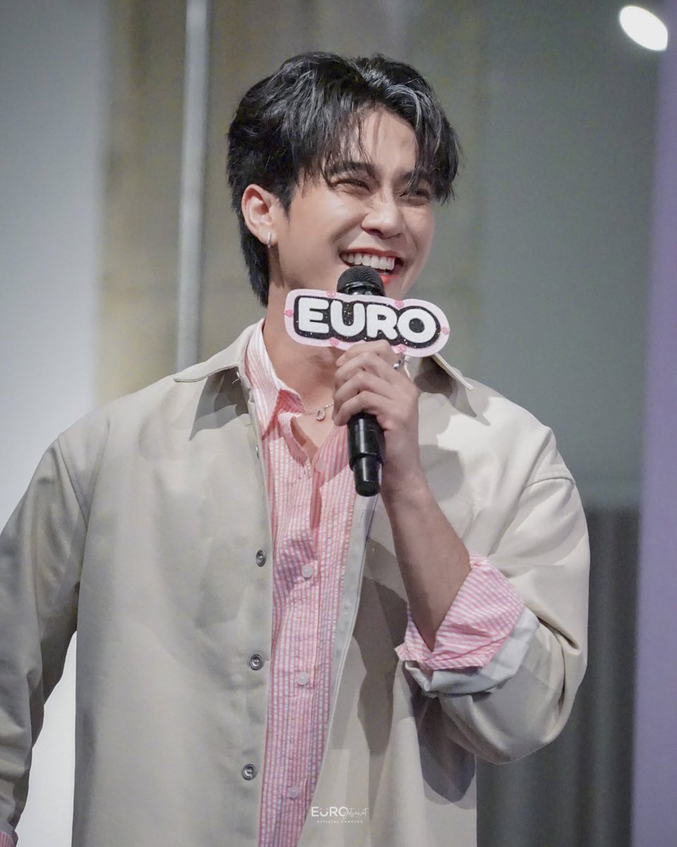 𝐄𝐮𝐫𝐨𝐲𝐬𝐰 𝐎𝐟𝐟𝐢𝐜𝐢𝐚𝐥 ◡̈ tweet media